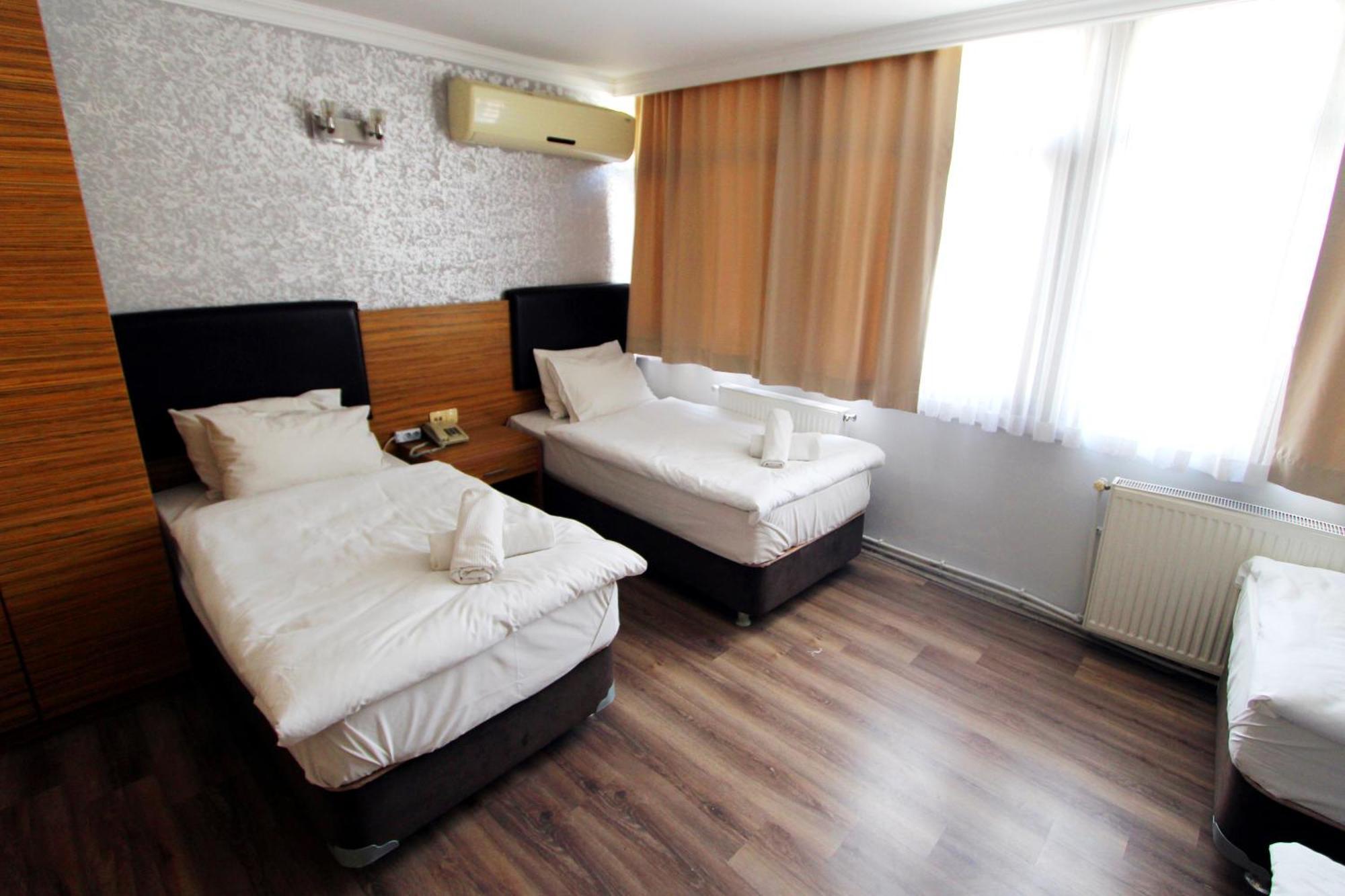 Lyon Hotel Istanbul Exteriör bild